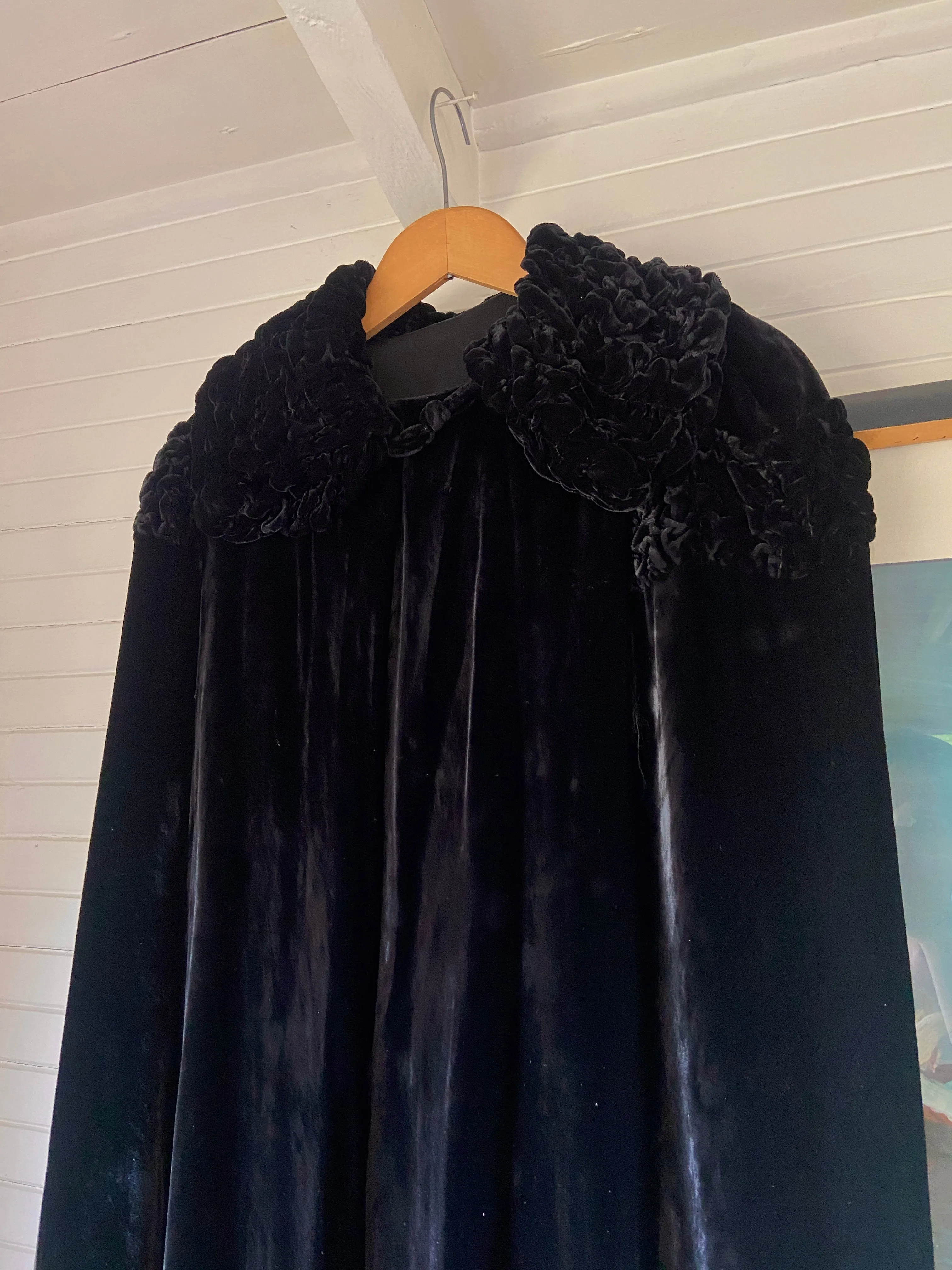 1920s Silk Velvet Opera Cape