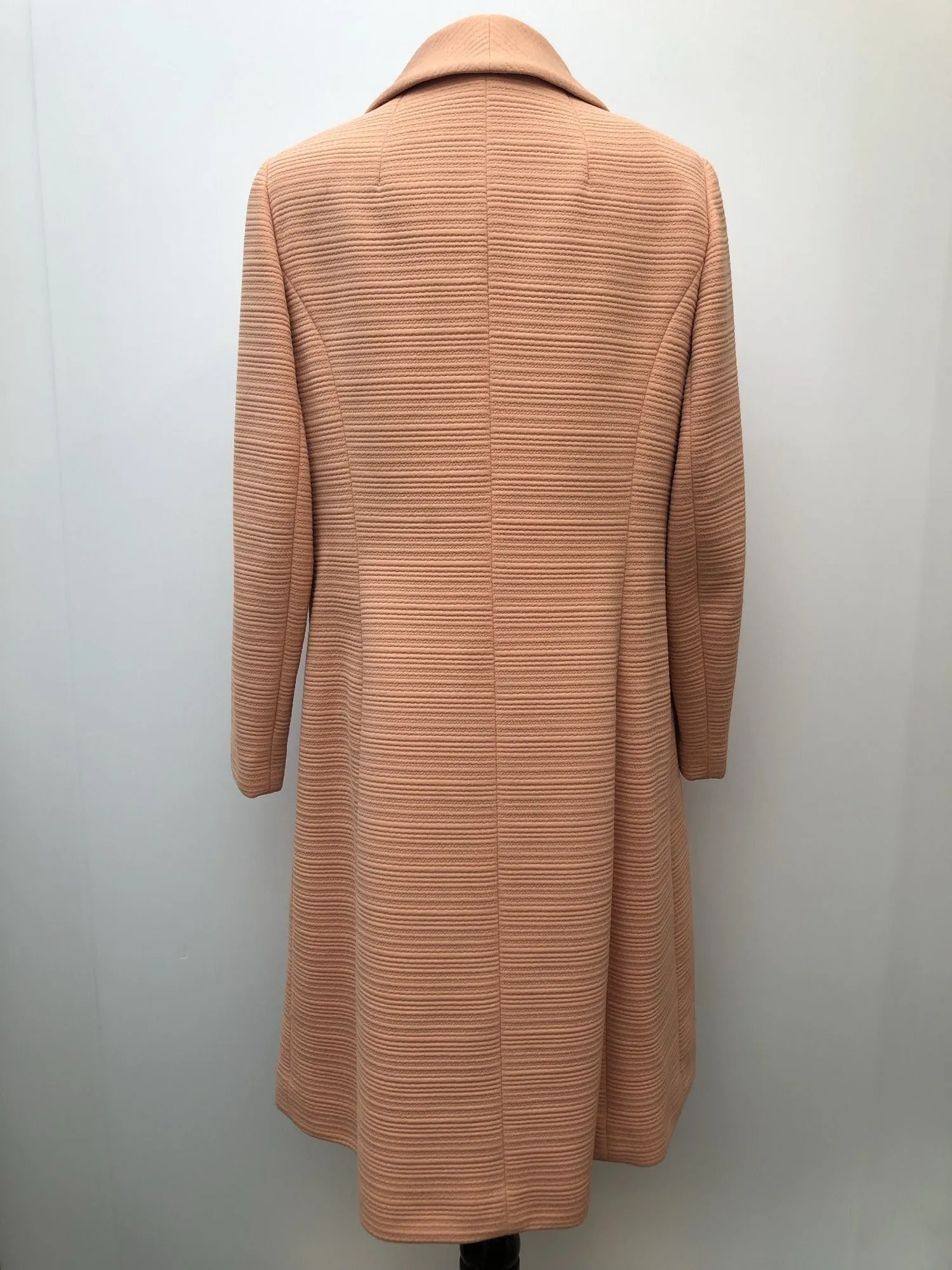 1960s Lightweight Long Coat in Peach - Size 16