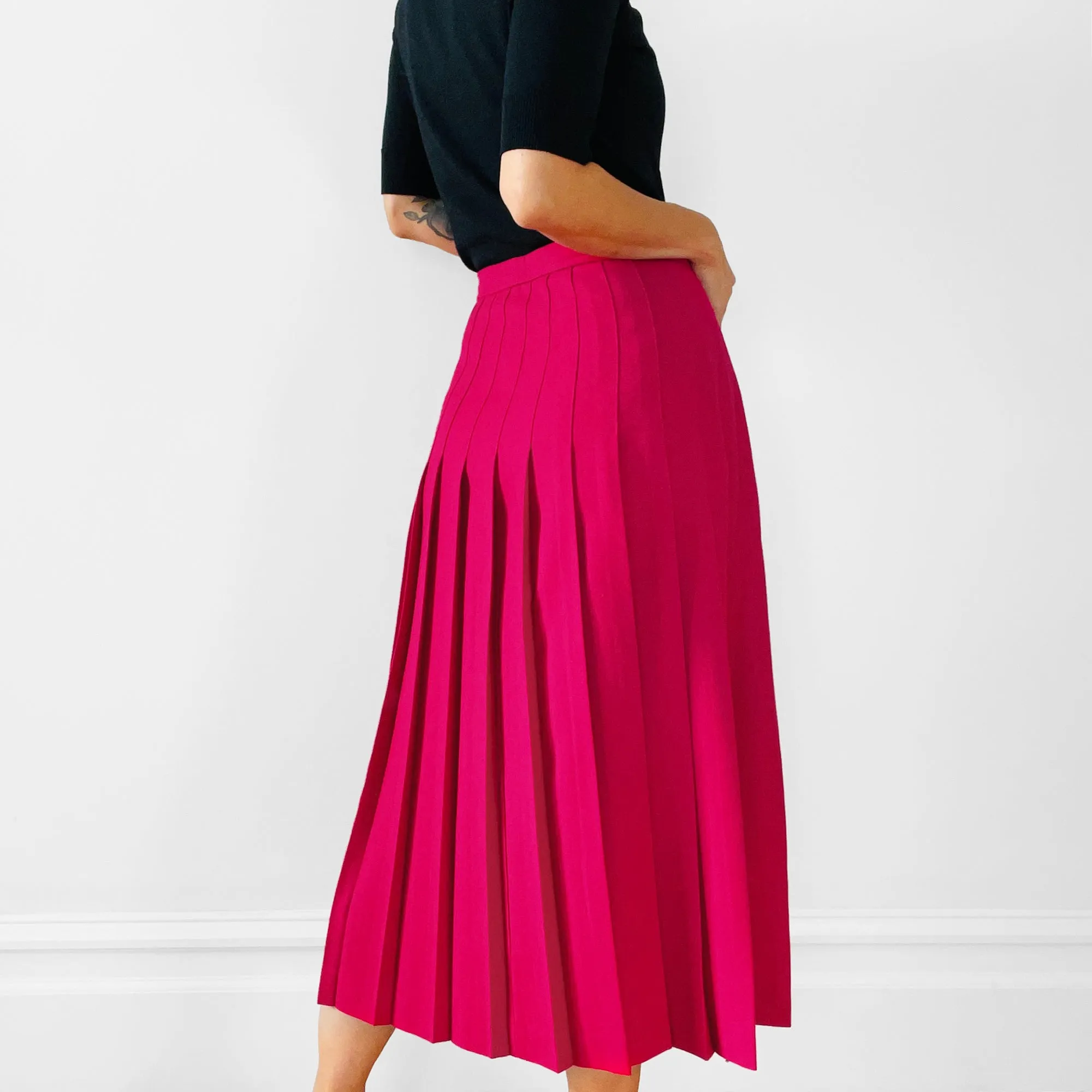 1970s Fuchsia Pink Wool Pleated Skirt