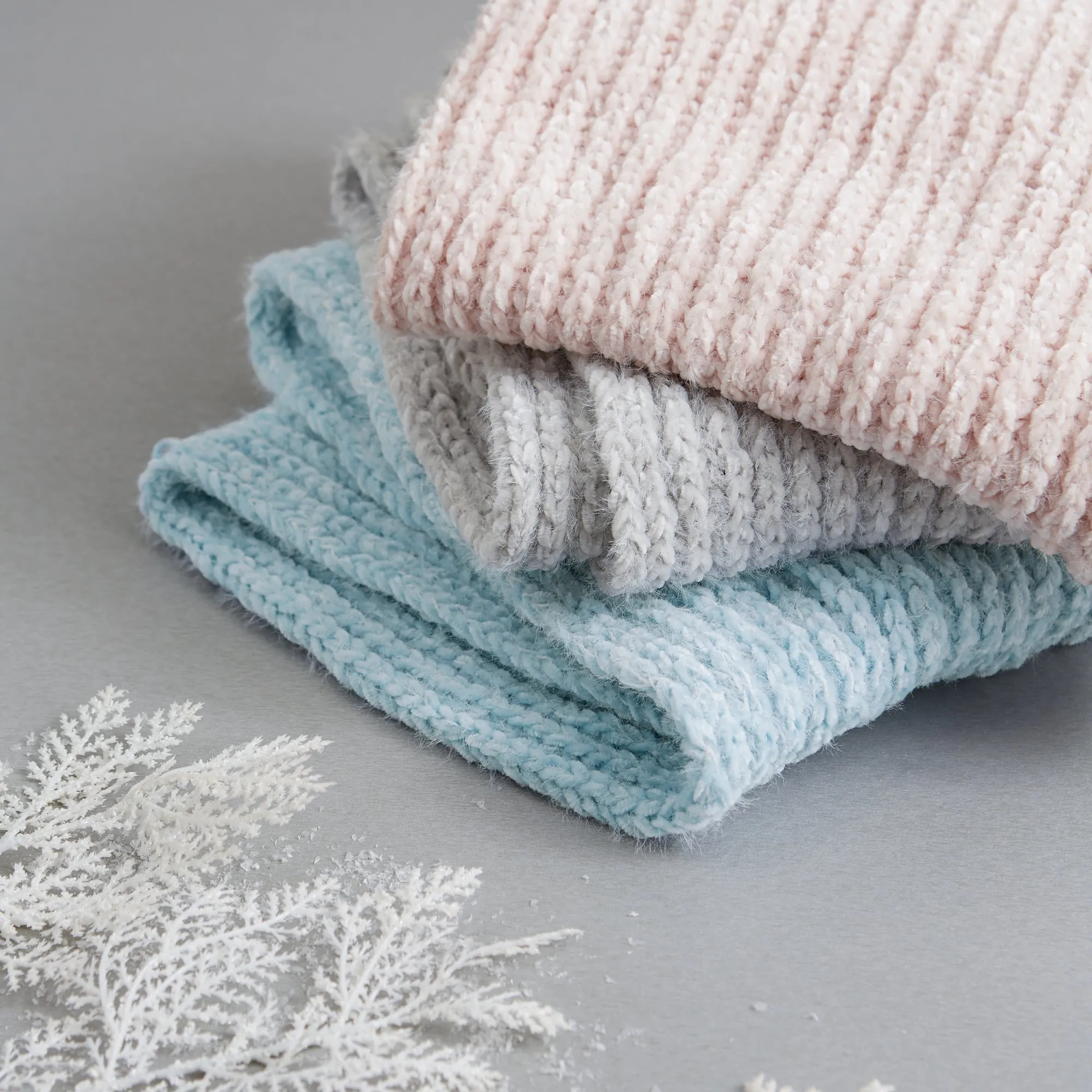 Chenille Knit Scarf - Pink