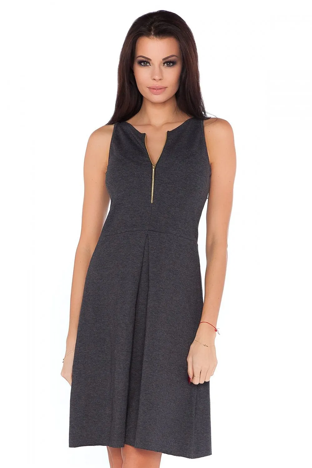 Chic Zippered Knit Dress for Everyday Elegance