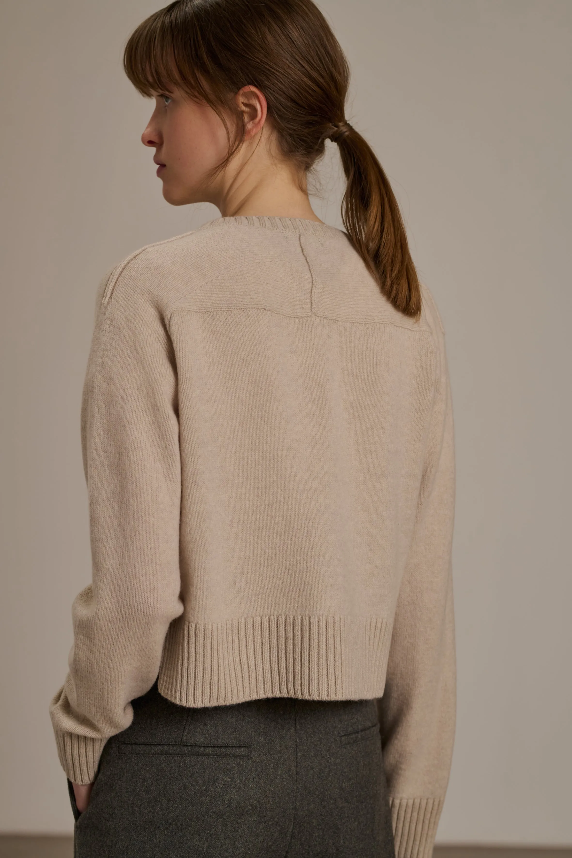 VIRGINIA OFF-WHITE CARDIGAN